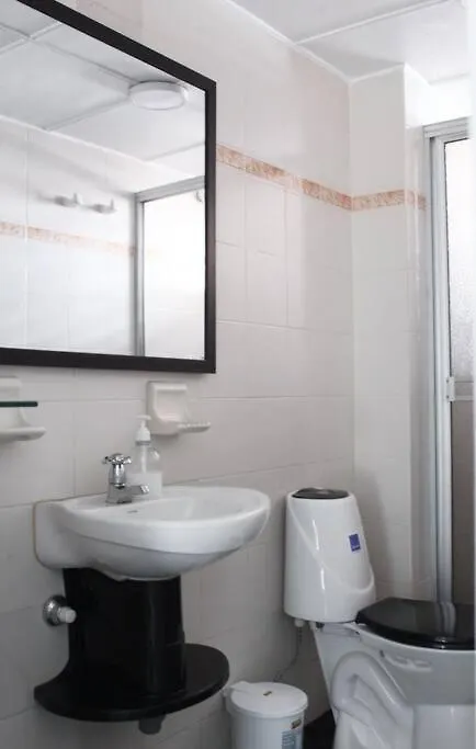 Apartamento Zona Rosa El Poblado 202 Medellín 0*,